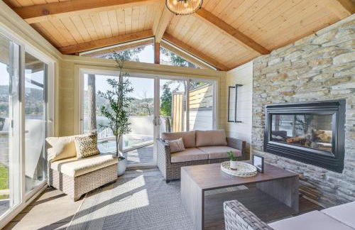 Waterfront Washington Getaway with Hot Tub and Deck! - Foto 1