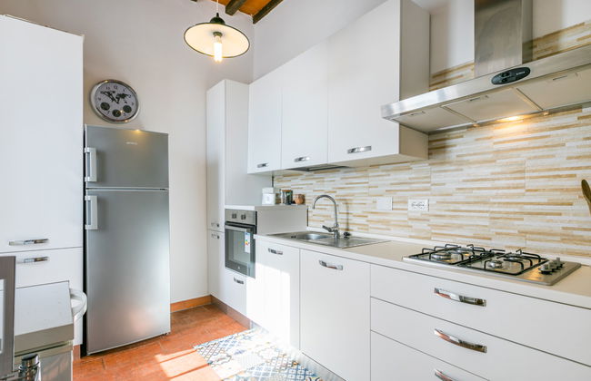 5 bedroom House in Pontassieve with garden and terrace - Photo 16