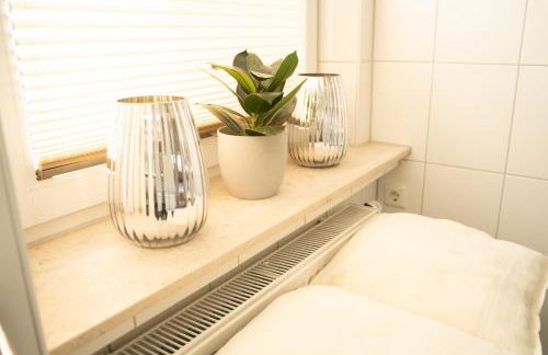 Lichtdurchflutende Wohnoase-Kamin-ruhig-kostenloser Parkplatz- 24-7 Self Check-in, bis zu 5 Personen, sehr geräumig - Photo 32