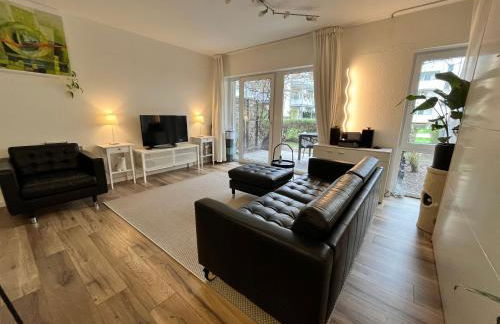 Separate Privat Room in shared Apartment with 2 cats and 1 person - Foto 3