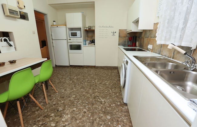 The Bridge-House Apartment - Photo 15