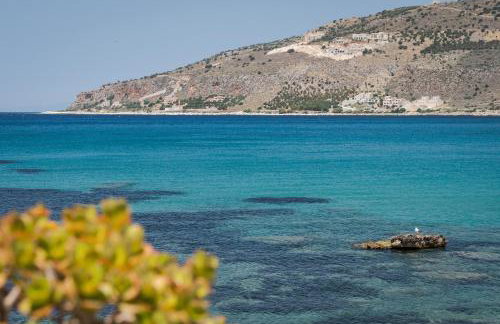 Aura Seafront Villa - Photo 56