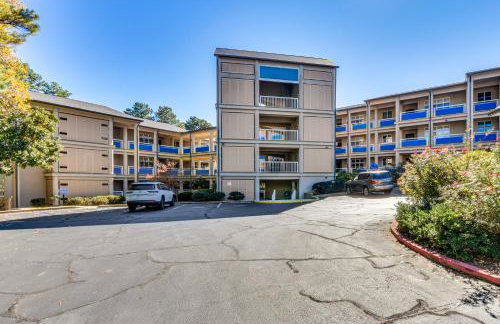 Boat, Golf and Swim Keowee Key Condo with Lake Views - Foto 25