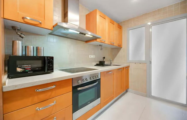 2 Bedrooms - Sleeps 4 - Garden and Pool With View - Photo 10