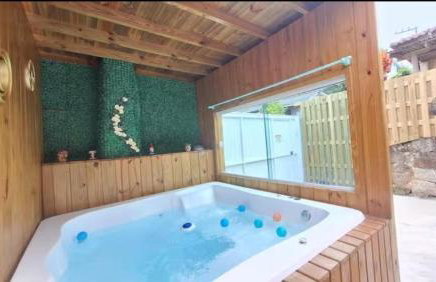 Casa com jacuzzi - Foto 1
