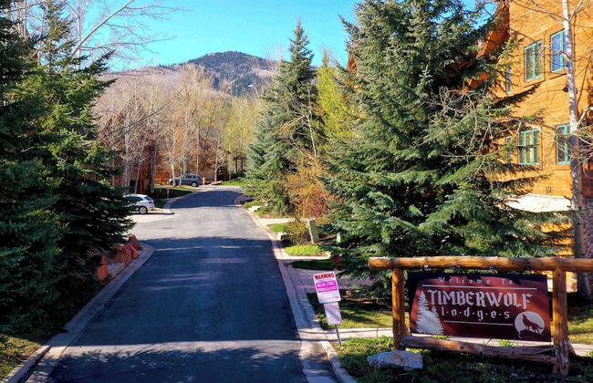 Lazy Bear Log Cabin Canyons Park - Foto 10