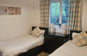 Family and dog-friendly holiday home - 134 Hengar Manor - Foto 10