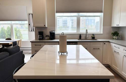 Warrenville Retreat 4BR 3 Bath Townhouse - WV2 - Foto 54