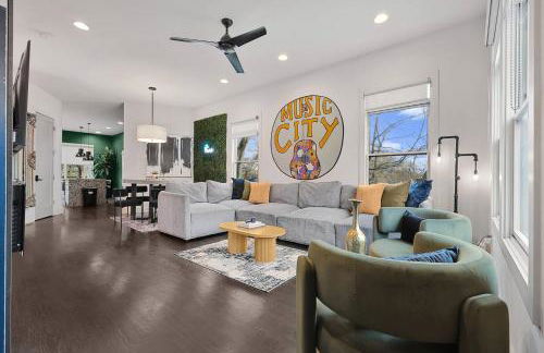 Modern Luxe Townhome with Rooftop Cinema - Foto 53