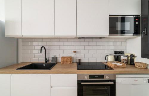 El Niu Apartamentos con terraza Camp Nou - Foto 30