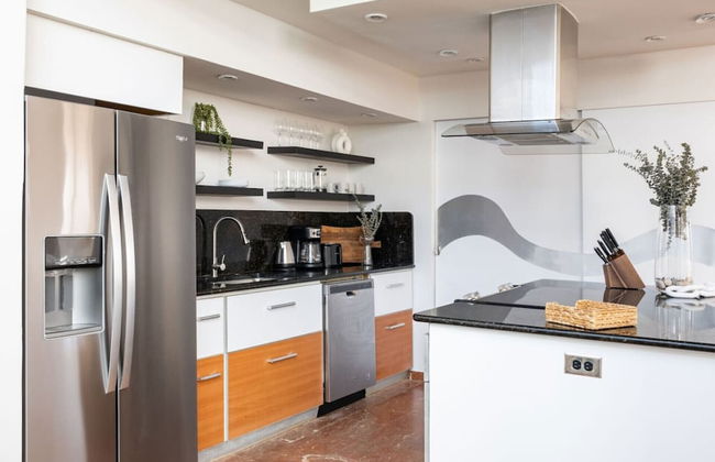 Vistamar Private Waterfront Home Pool - Photo 38