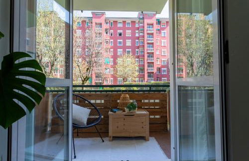 Yesclusive Apartment, parcheggio gratuito, Wi-Fi, vicino M4 Navigli, Humanitas, Forum Assago - Foto 6