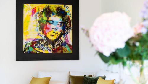 Maison Tropézienne en plein centre avec jardin et piscine - Photo 3