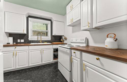 Quiet East Memphis Duplex The Green House - Foto 21