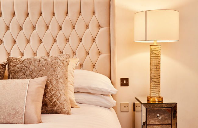 Deluxe City Centre Apt Balcony & View & Free Parking - Foto 6