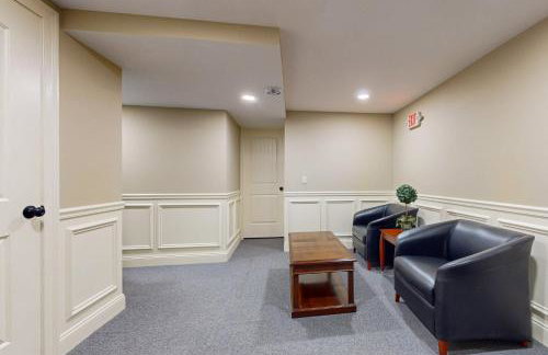 Nurse-Ready Studio Retreat! 2 Mi to Dtwn Holyoke - Foto 9