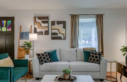 Beautiful - 4bd with Contemporary Interior - Foto 34