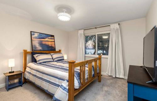 Enjoy Our Lakefront Paradise - Foto 24