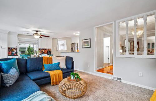 4 Bedroom Pool and Hot Tub Home Near Cleveland - Photo 46