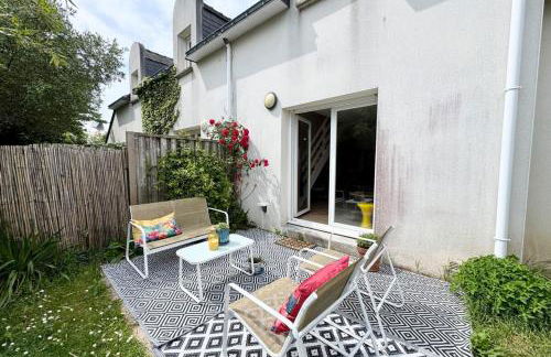 Charmante maison avec jardin près des plages - Foto 31