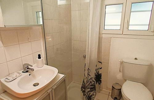 Le Cosy Colbert - T2 - Cathédrale - Wifi - TV - Foto 9