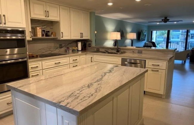 This Condo Is Located In One Of Islamorada's Most Prestigious Condo Complexes. 2 Bedroom Condo by RedAwning - Foto 6