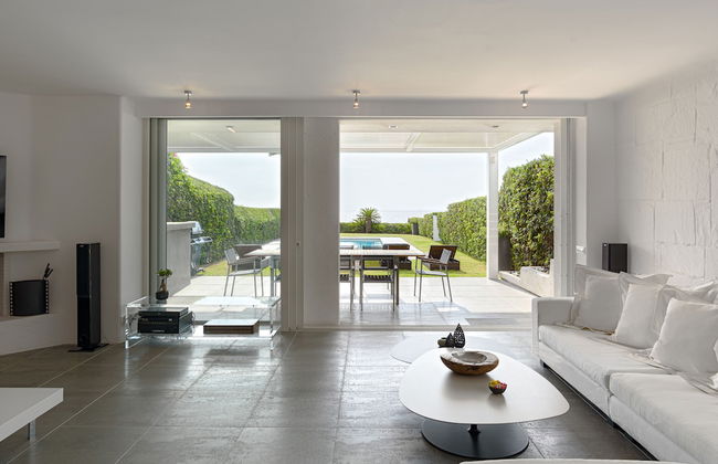 Luxurious Beachfront Villa Maira - Foto 28