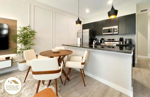 Elegant 3BR Townhouse wResort Pool10 Min Disney - Foto 20