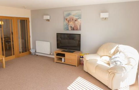 Seaview Apartment - Photo 4