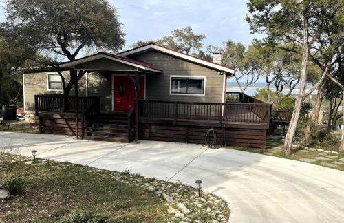 Canyon Lake House with Lake View - Photo 5