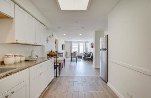 Berwyn Apartment Rental about 11 Mi to Chicago! - Foto 7