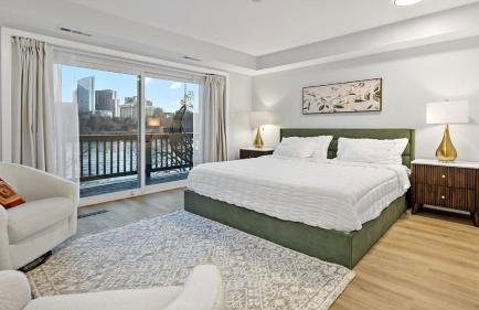 The Million Dollar Perch - Foto 13