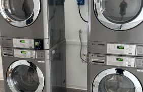 3B Big Black Building - Foto 13