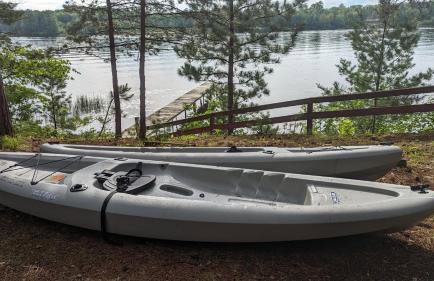 Nordvann Cabin - Cozy 3BR 2BA lakefront cabin on UTV ATV trail - Foto 22