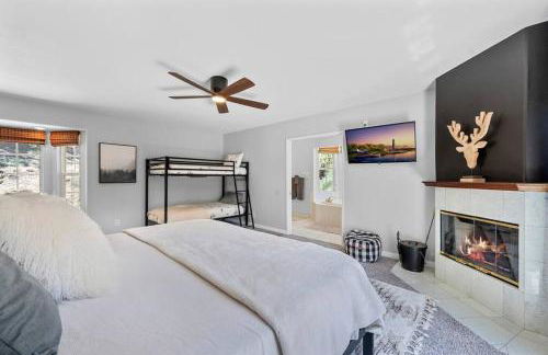 Cozy Cabin perfect for 2 Families - Foto 6