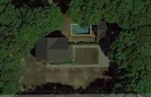 Wooded Oasis and Guest House in Hamptons! - Foto 18