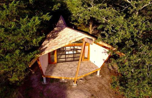 Romantic Cottage Rental on a Beautiful Farm in the Countryside near Austin, Texas - Photo 1