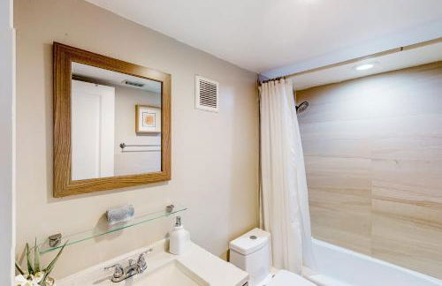 The Sailor's Perch, Unit 2 - Foto 17