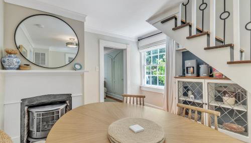 Newly Renovated Carriage House - Foto 5