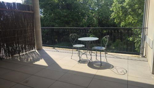 Suite de Rêve au Château avec Bain Caché - Accès Bassin de Nage - Clim - Foto 3