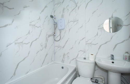 Saffron Studios - Photo 12