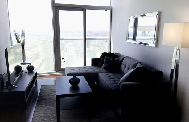 TO Stays - York and Lakeshore - Foto 37