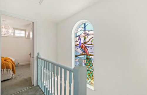 3 Bedroom Mews Home - Clapham Common - Free Private Parking - Sleeps 5 - Newly Refurbished - Sweetpea & Pillow Properties - Foto 27