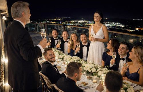 Private, Views, Free Wine Tickets, and Ask about 100 Dollar Taco Caterer For 10 - Foto 20