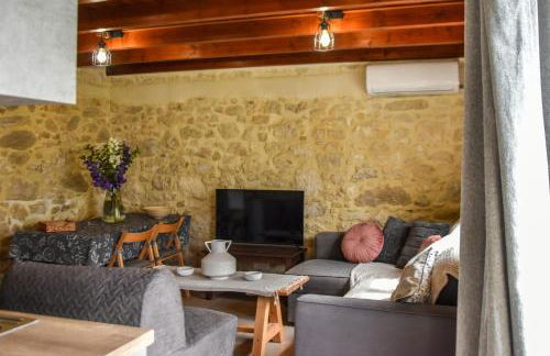 Maria's cottage house - Photo 2