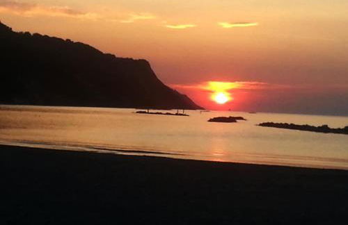 Attico Panoramico tra Verde e Mare con Giardino Deluxe - Foto 44