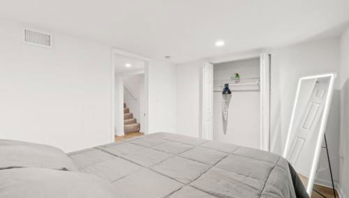 Negin 2903 - Basement Unit - Foto 3