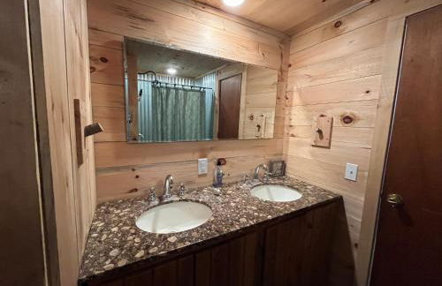 Willow Point Cabin Brenchly Lake - Photo 4