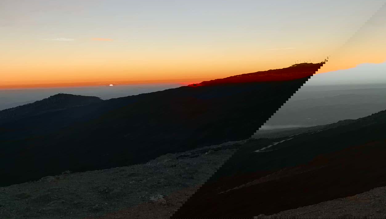Puesta de sol en el Etna