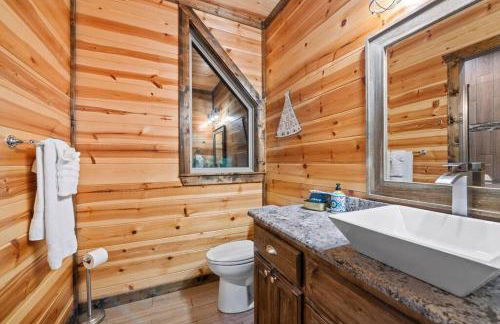 King Suite! Hot Tub, Arcade Games, L2 EV, Fire Pit, Kids Playset, Ping Pong, Dog Friendly - Foto 44